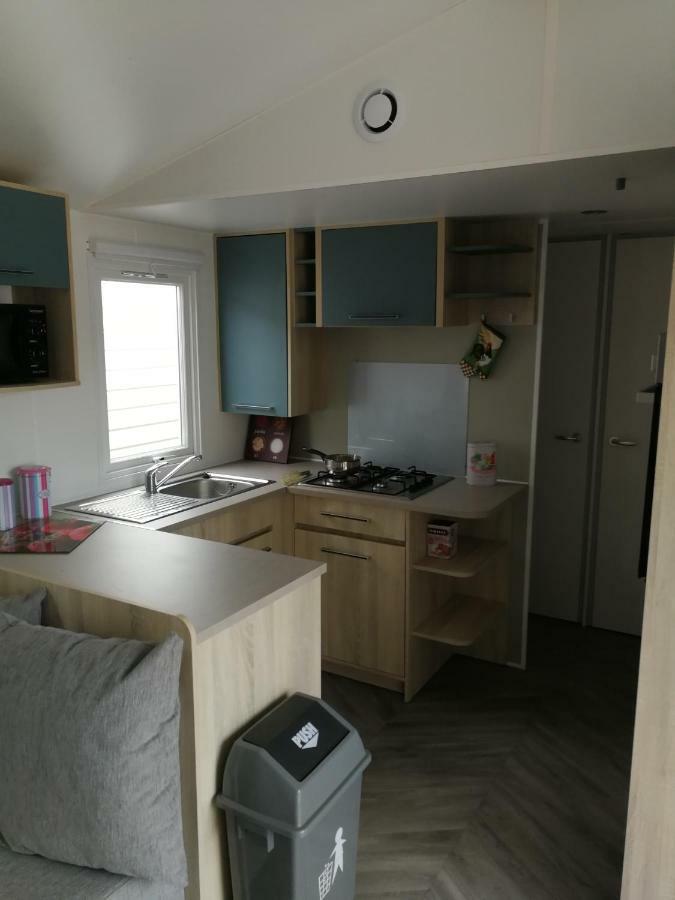 Bungalow 3Ch 2Sdb 8 Pers. Les Mathes Esterno foto