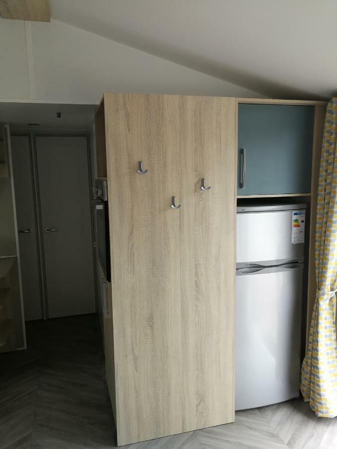 Bungalow 3Ch 2Sdb 8 Pers. Les Mathes Esterno foto