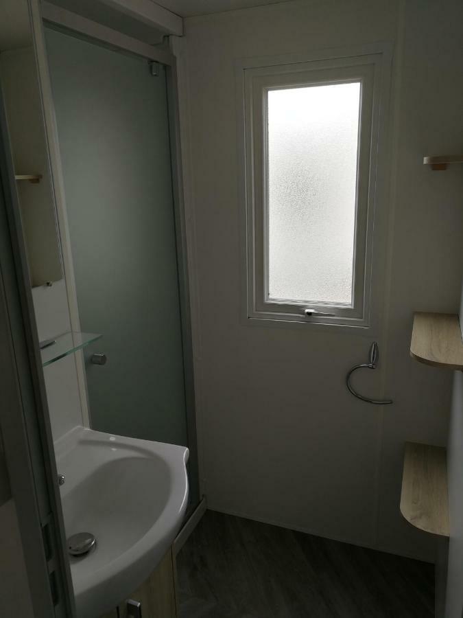Bungalow 3Ch 2Sdb 8 Pers. Les Mathes Esterno foto