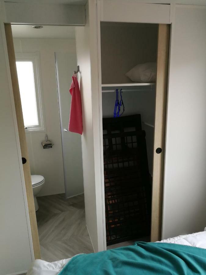 Bungalow 3Ch 2Sdb 8 Pers. Les Mathes Esterno foto