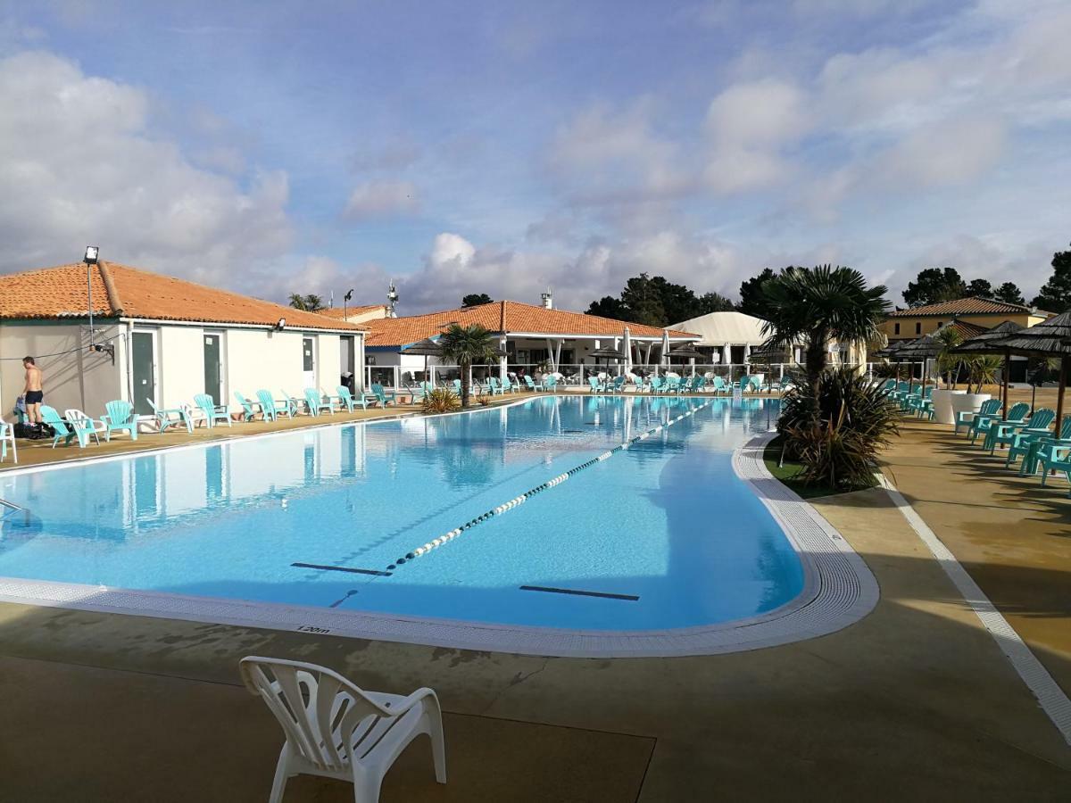 Bungalow 3Ch 2Sdb 8 Pers. Les Mathes Esterno foto